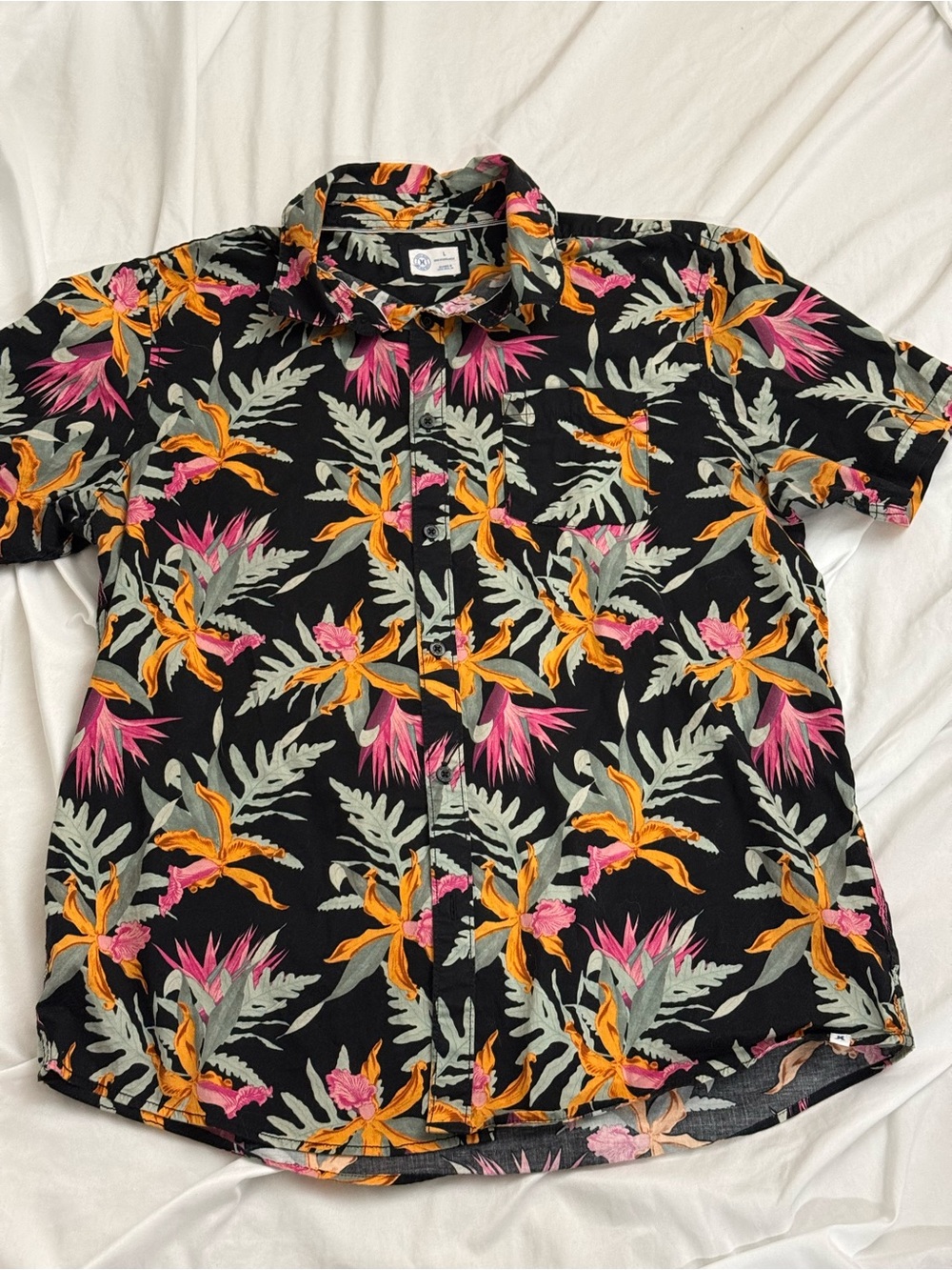 Hurley Black Short-Sleeve Floral Button-Down Shirt